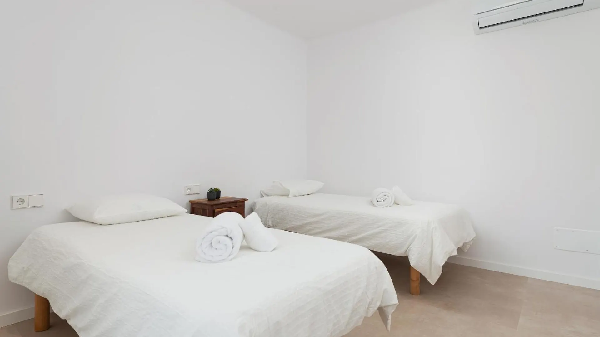 Holiday home New! Villa Ses Rotes, Cala Sa Nau, Mallorca Cala Ferrera  Spain