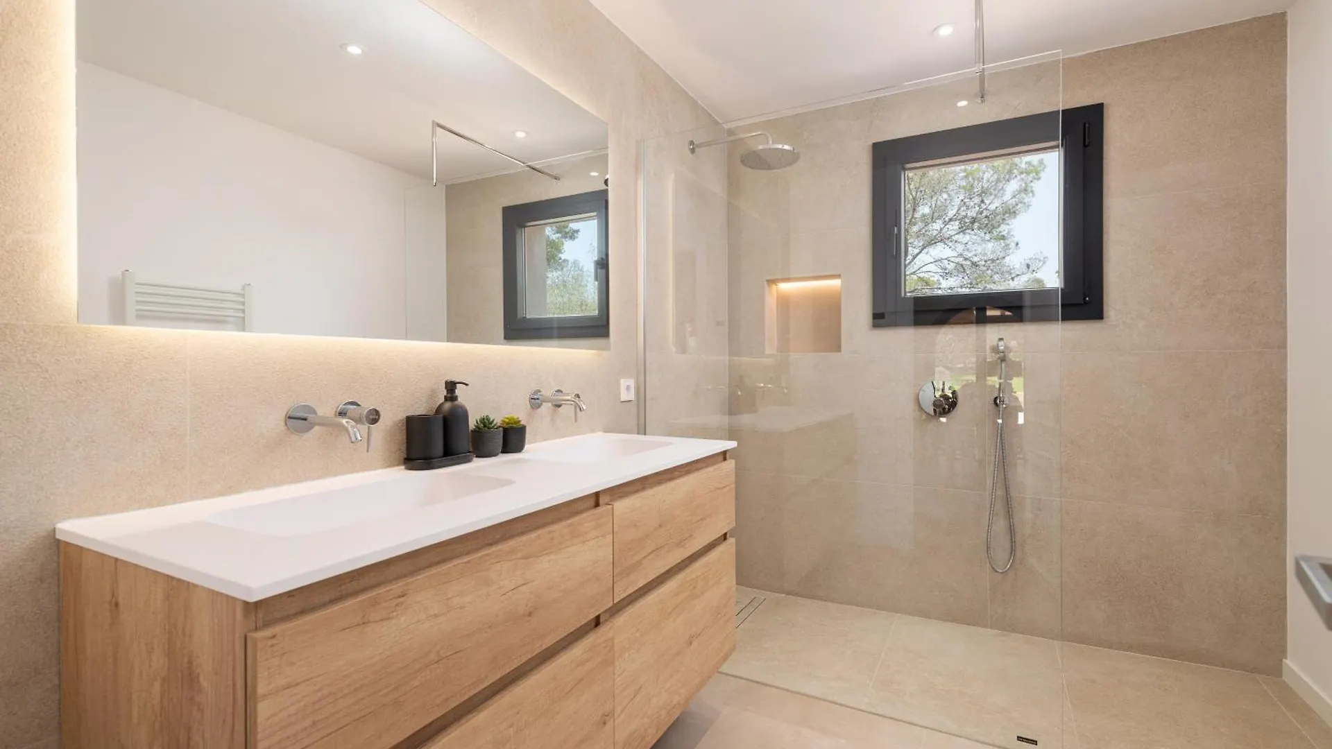 New! Villa Ses Rotes, Cala Sa Nau, Mallorca Cala Ferrera  Spain